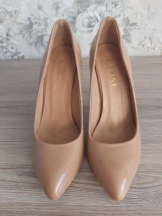 Продам туфли 2500 каждые