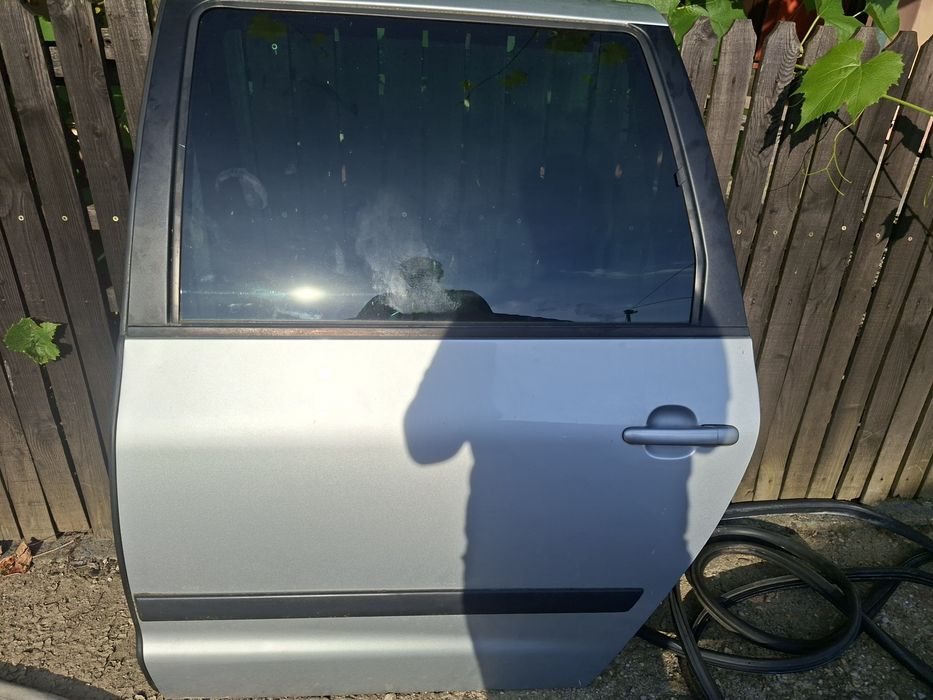 Dezmembrez Seat Alhambra