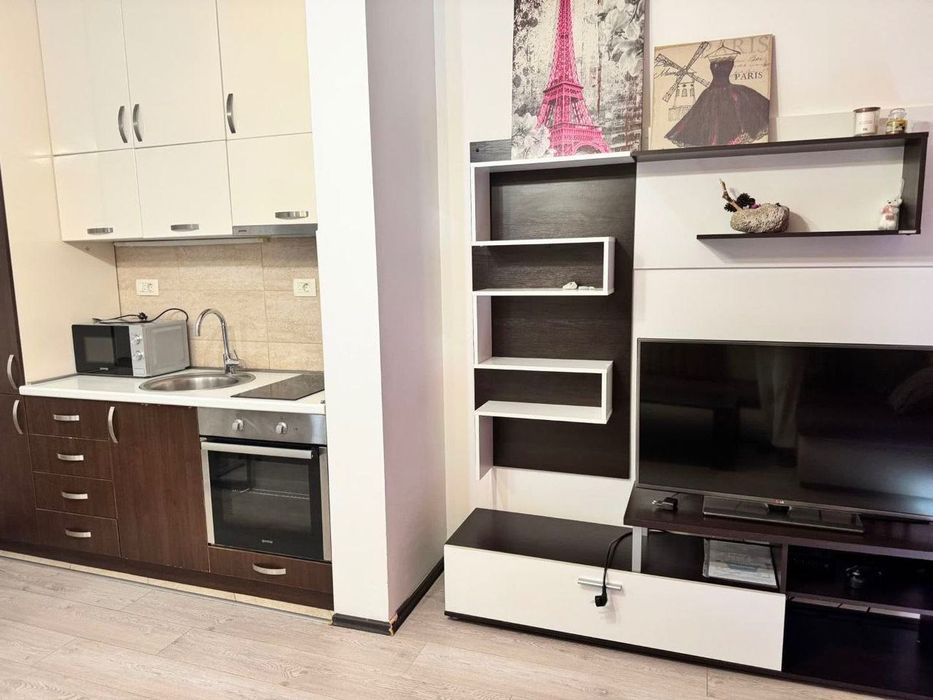 Продава се Двустаен апартамент в София, Малинова долина - 63 кв.м за 1134 €/кв.м - Снимка #1