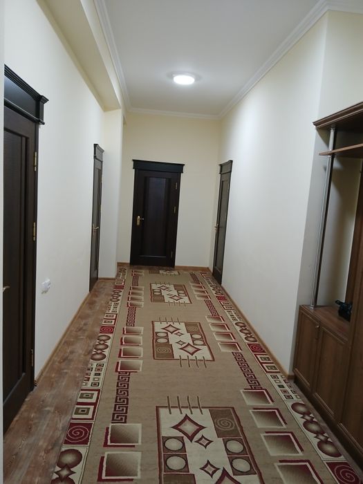 Сдается 3 комнатная квартира