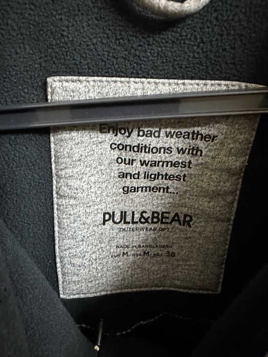 Куртка Pull&Bear Softshell M | Легкая демисезонная куртка с капюшоном