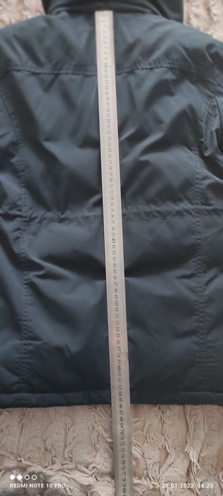 Продам детскую куртку на мальчика