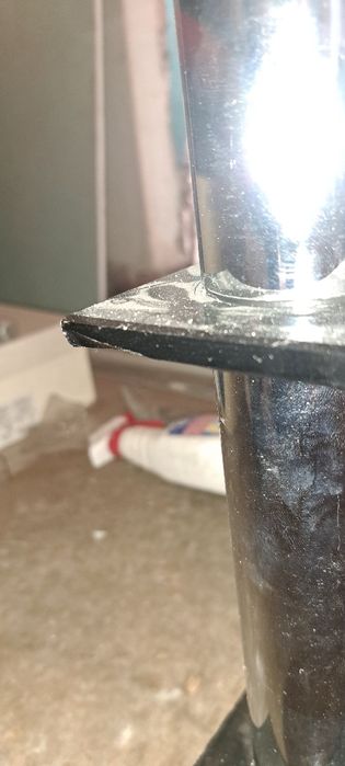 Продаю стеклянный столик