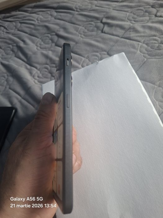 Vând sau schimb oneplus nord 3