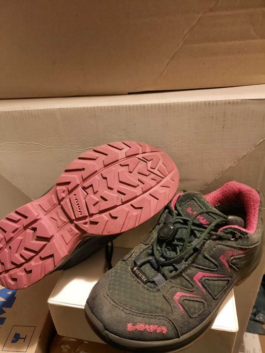 Ghete copii LOWA Goretex waterproof, bocanci,munte, masura 32-33