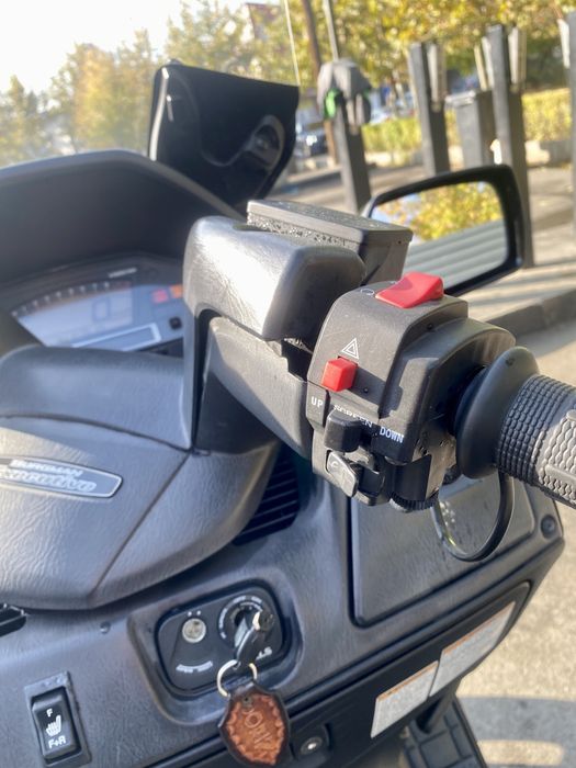 Suzuki Burgman 650 Executive