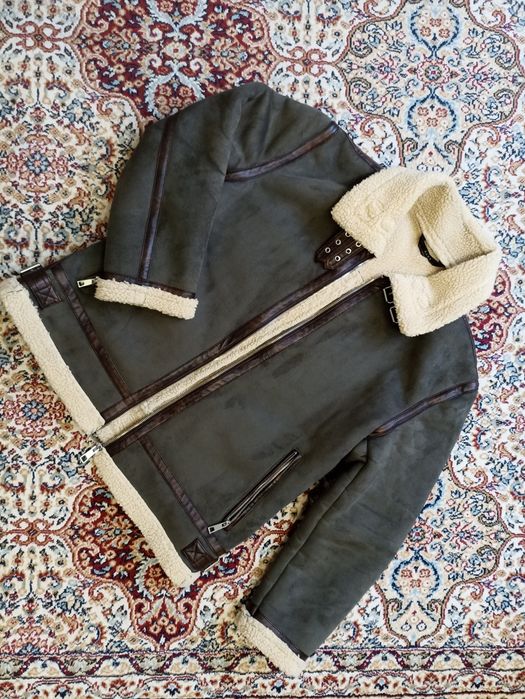 Срочно дублёнка унисекс