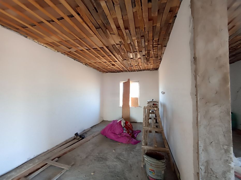 Тез арада үй сатылады