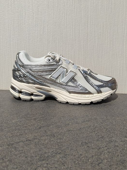 Adidași New Balance 1906R Metallic originali cool top