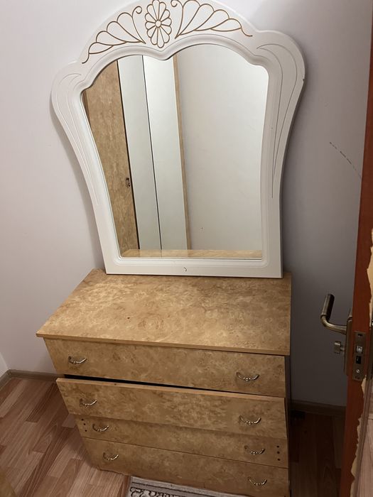 Диван гарнитураа