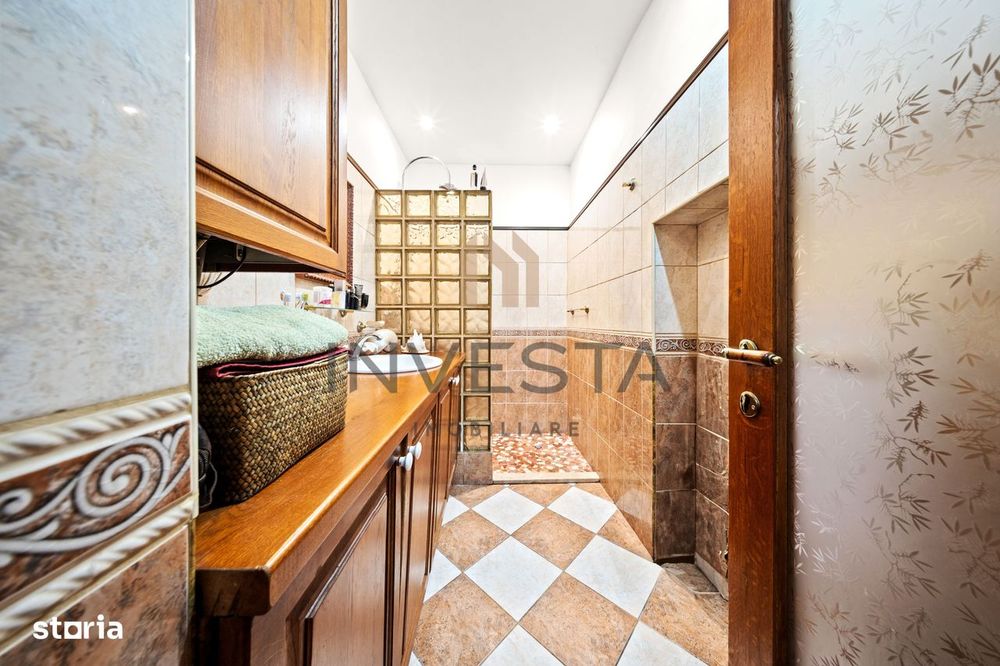 Proprietate Unica Apartament 3 Camere si Curte Privata Andrei Muresanu