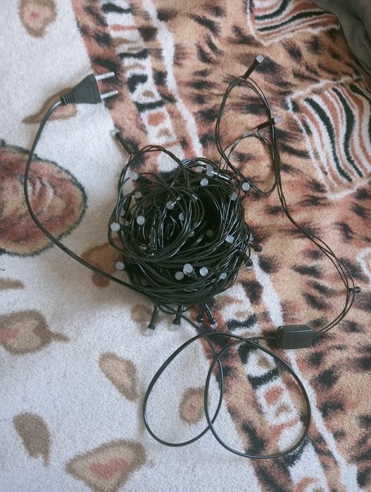 Продам гирлянду и звезду