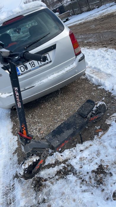 KuKirin G2 – cauciucuri pline (fără pană), sistem cheie, stare bună