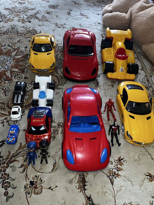 металлические машинки