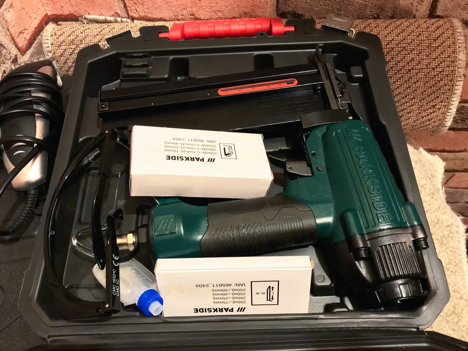 Пневматичен такер и пиронник PARKSIDE PDT 40 F4 - ЧИСТО НОВ!