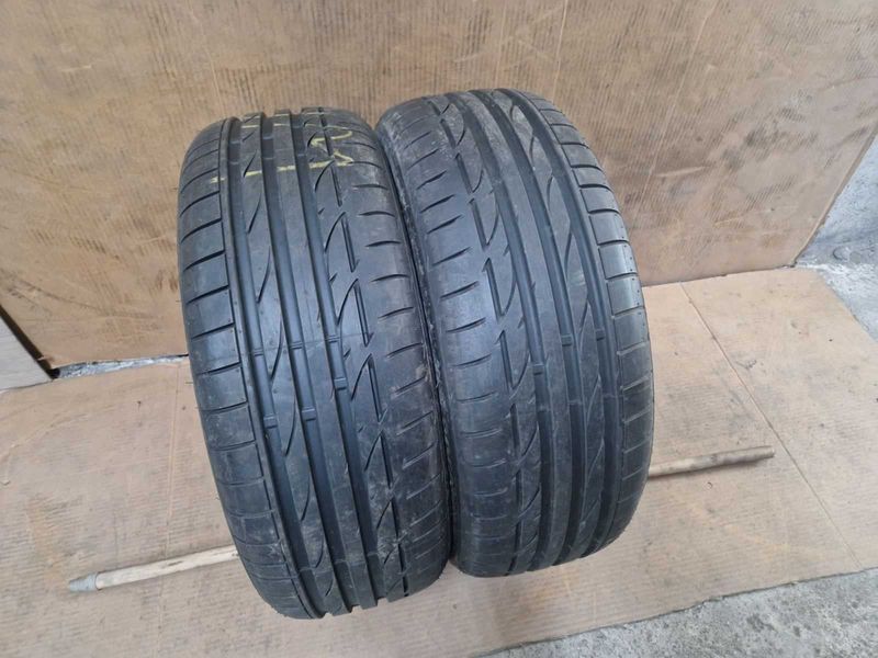 2 Bridgestone R18 225/45
летни гуми
DOT2818