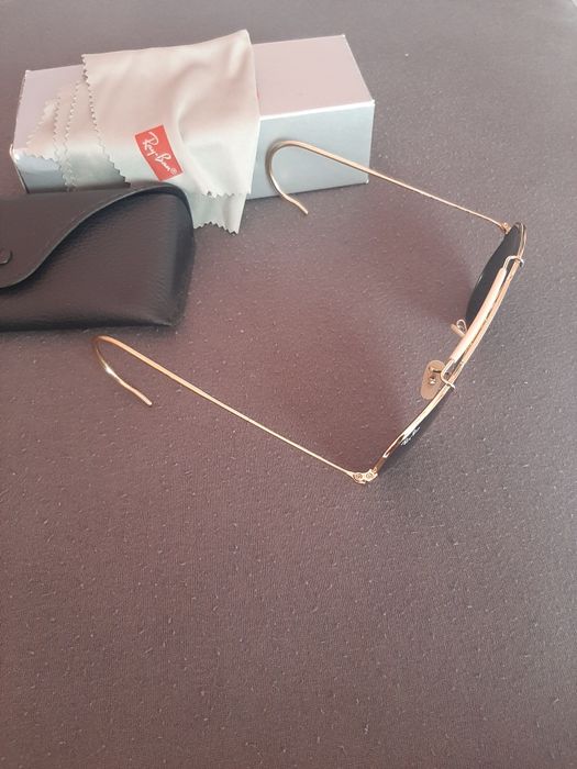 Оригинални слънчеви очила