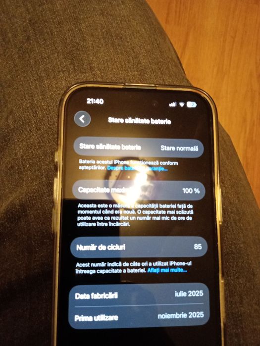 Vând iPhone 16 impecabil 10/10 de 128gb