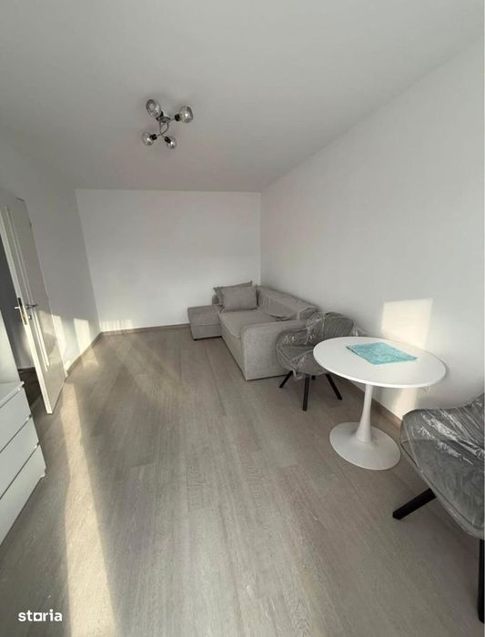 De vanzare Apartament 2 camere, zona Cetate.