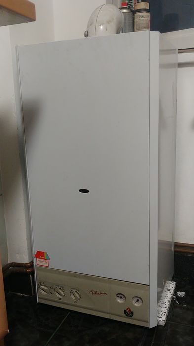 Centrala Termica Arca Milenium Transport Gratuit Termostat Cadou Negoc