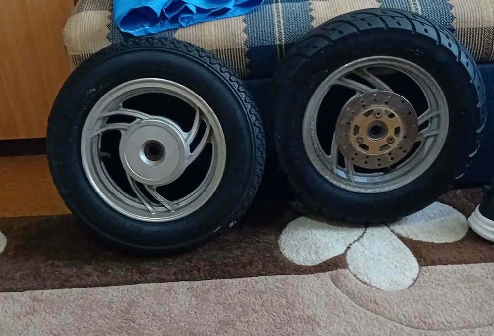 Джанти за скутер 2.15*10