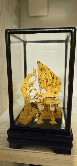 Vand diorame+stampe asiatice,papusi gheise animalute bronz,.8 poze