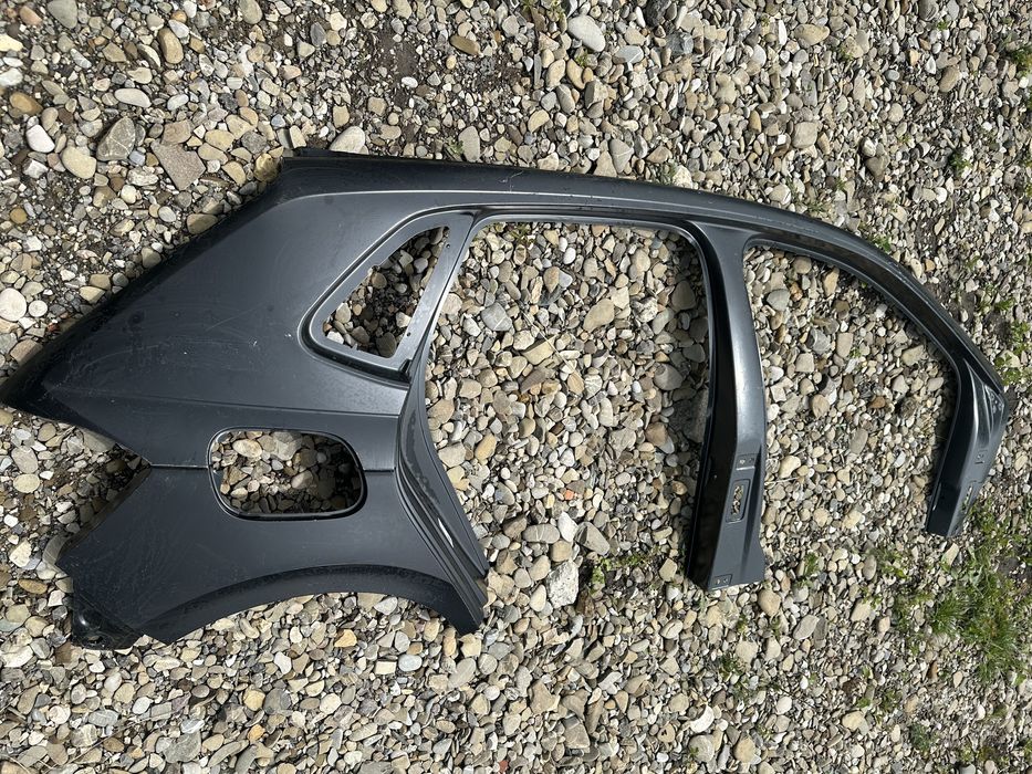 Aripă dreapta spate vw polo 2g.cod:2g4809052.f.
