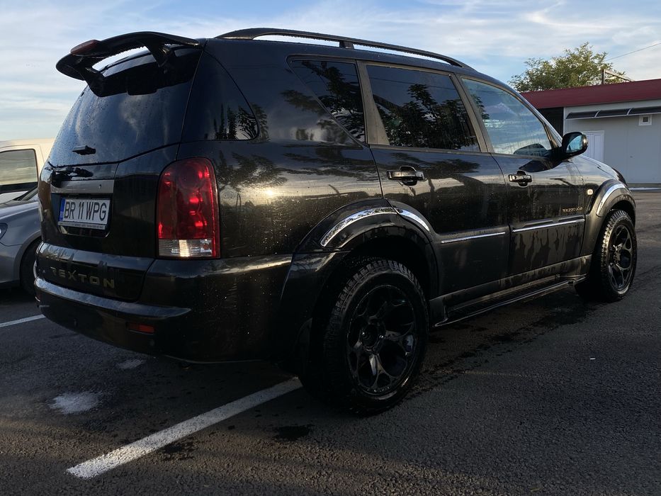 Vand rexton 2005 2.7diesel automata proprietar de 10 ani fiscal pe loc