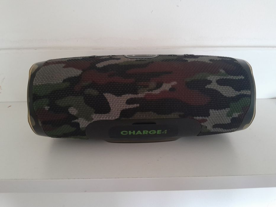 Jbl charge 4 добро състояние