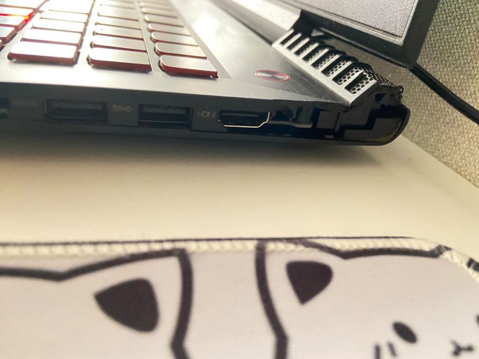 Продам ноутбук lenovo legion y520