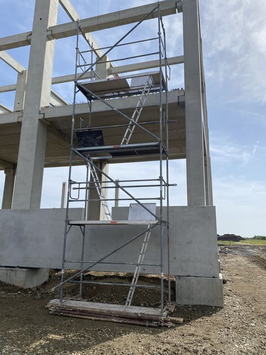 Turn acces pana la 14 m