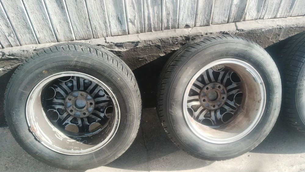 Диски на Ауди,с летней резиной,