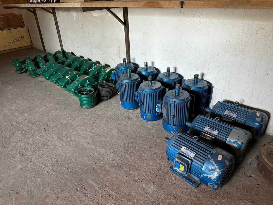 Электродвигатель на 220V-380V