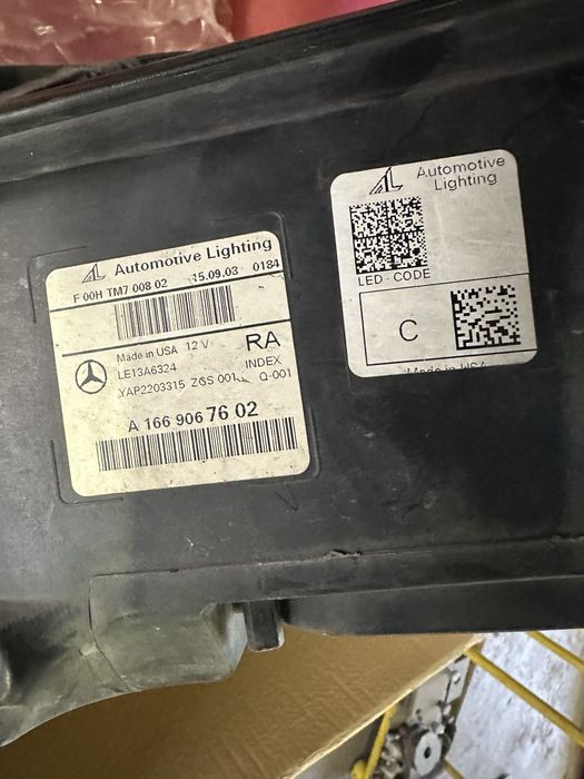 Mercedes Gle д. Фар Оем със забележка