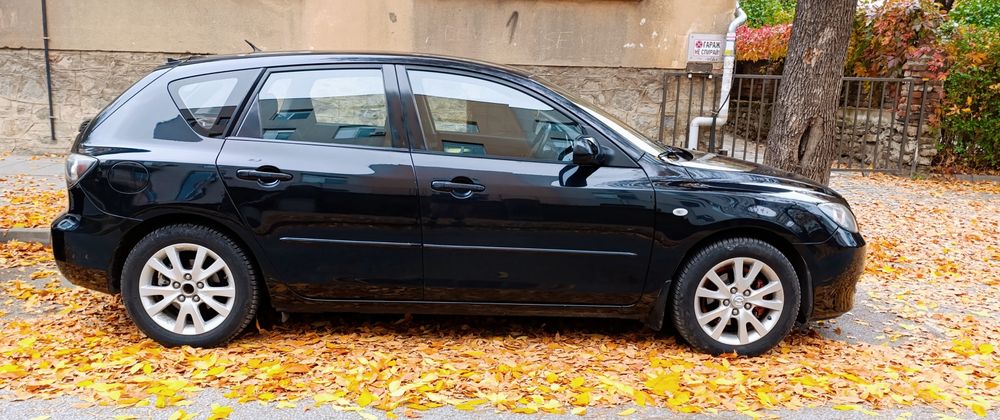 Mazda 3 Hatchback / Мазда 3