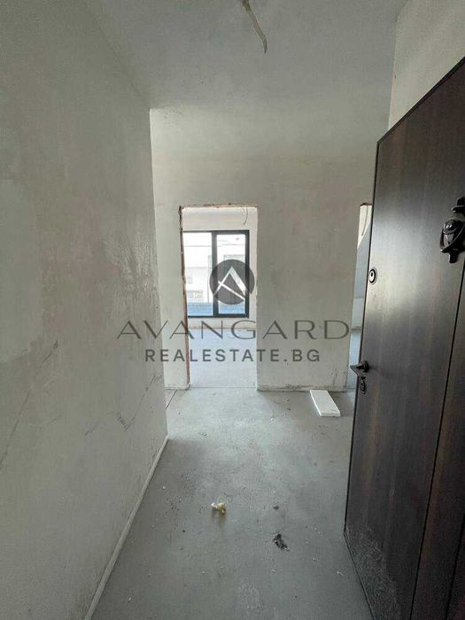 Продава се Тристаен апартамент в Пловдив, Христо Смирненски - 112 кв.м за 1250 €/кв.м - Снимка #2