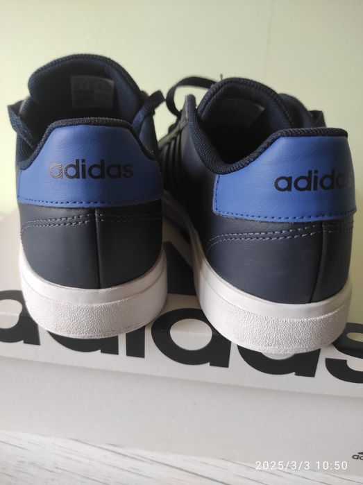 Оригинални кожени маратонки ADIDAS