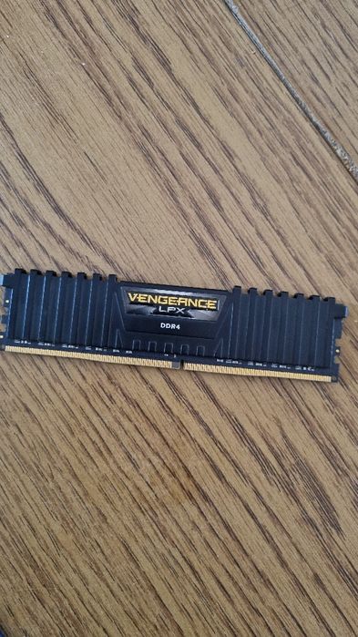 Rami PC ddr 4 in stare perfecta