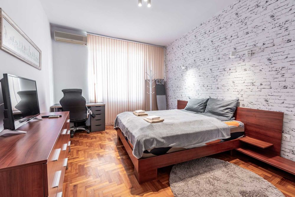 Нощувки - National Palace 2BR