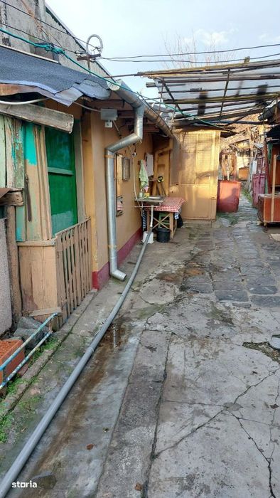 Braila, Teren  390 mp cu casa degradata - CENTRAL