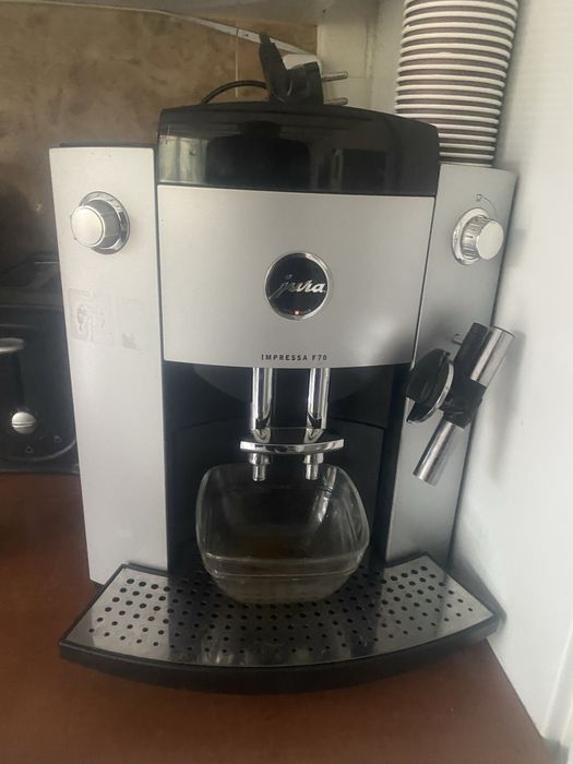 Jura impressa f70 кафемашина