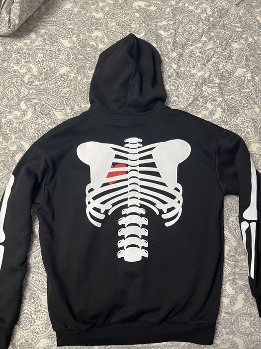 Hanorac Schelet NOU !!!