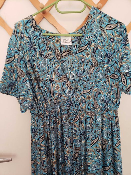 Дълга асиметрична рокля от естествена коприна