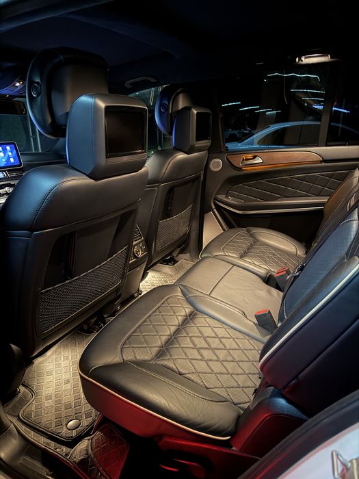 Mercedes Benz GL500 Designo