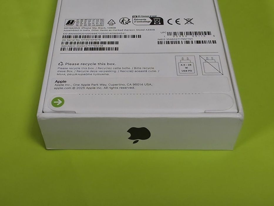 ЗАПЕЧАТАН 128GB iPhone 16e | 16 е Yettel Гаранция 2029г. Black