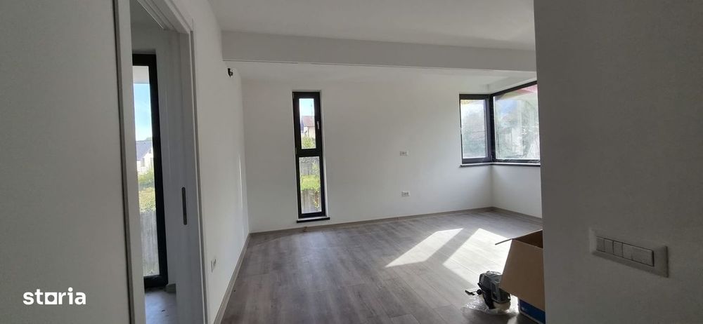 Vand apartament in vila, nou, Pitesti, Trivale. Fagetului, cu parcare