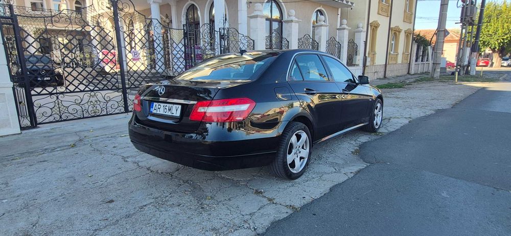 MERCEDES-BENZ E-Class 2010 — imagine 3