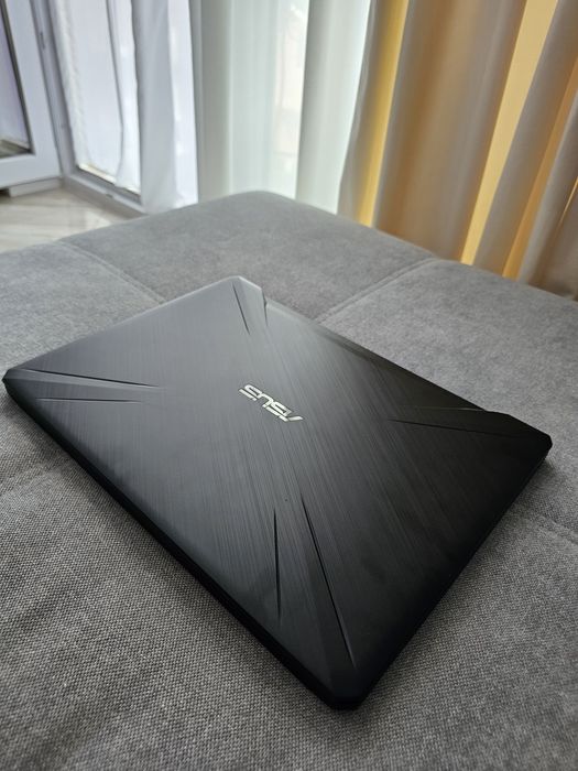 Asus TUF Gaming fx505du - Ryzen 7/ GTX 1660 Ti 6gb / 16gb ram / ssd 512gb / 120Hz