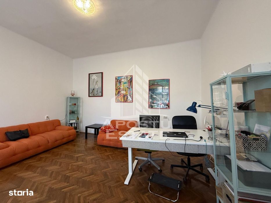 Apartament 3 camere, parter înalt, plus garsonieră complet amenajată — fotografia 3