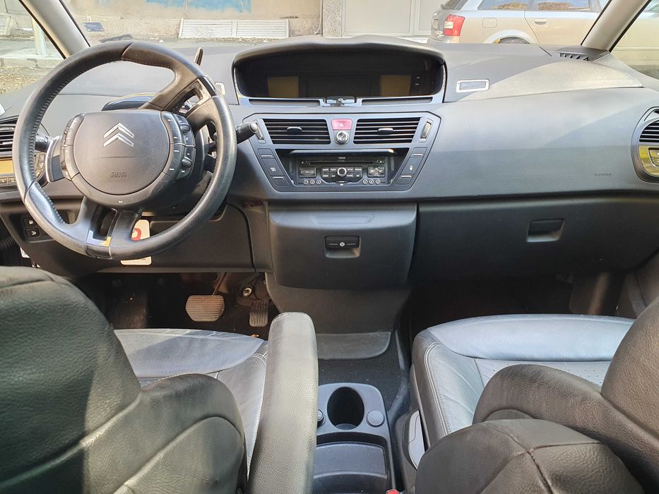Citroen C4 Grand Picasso Exclusive 2010 2.0HDI 136hp